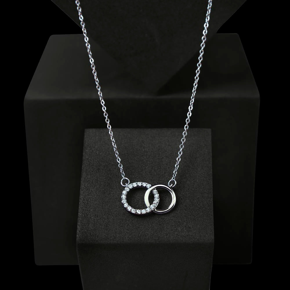 TO MY SISTER BOND PERFECT PAIR NECKLACE