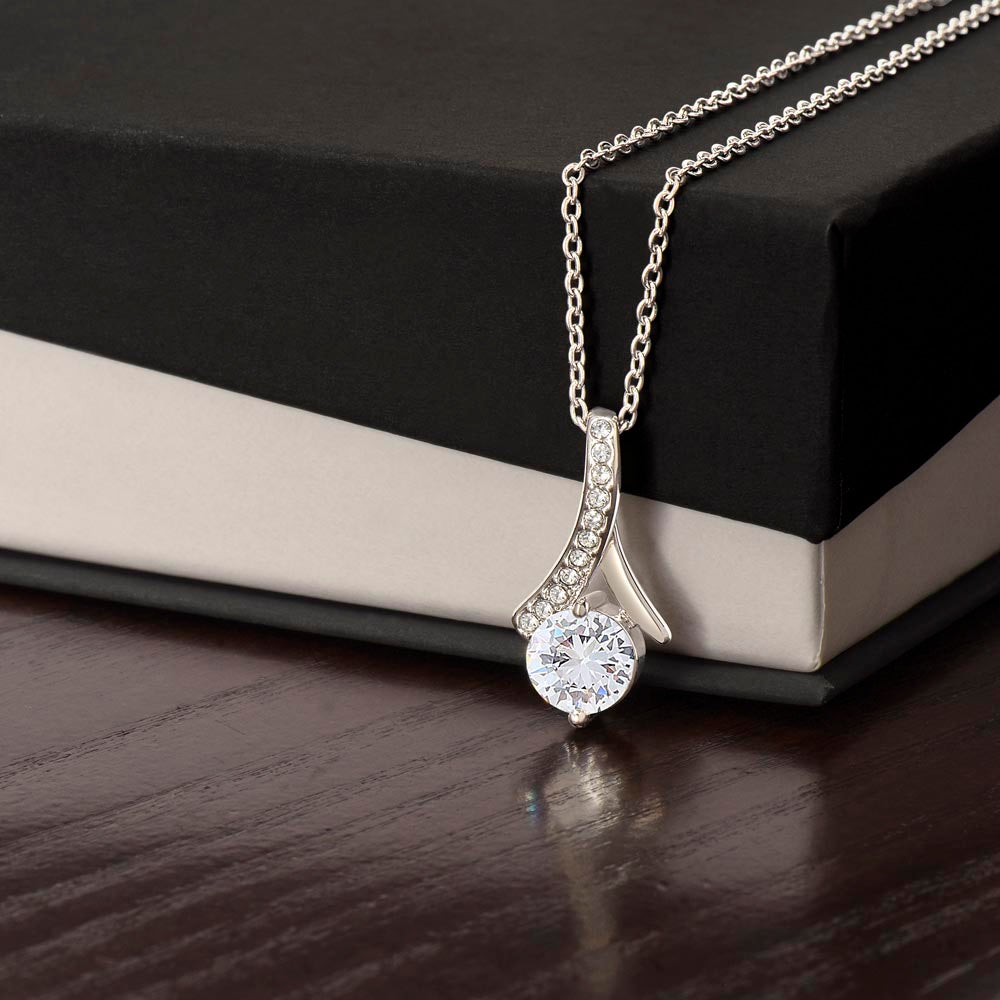 TO MY GRANDDAUGHTER SQUEEZED GOLD ALLURING NECKLACE GIFT SET