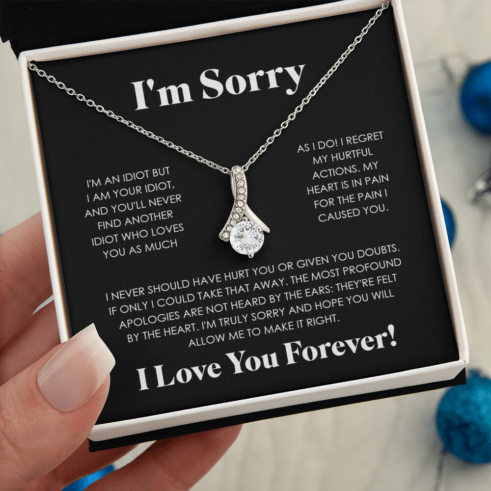 APOLOGIES ALLURING NECKLACE