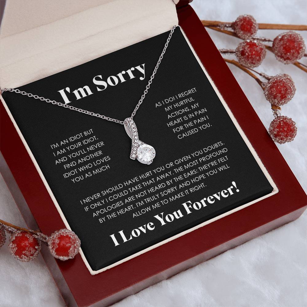 APOLOGIES ALLURING NECKLACE