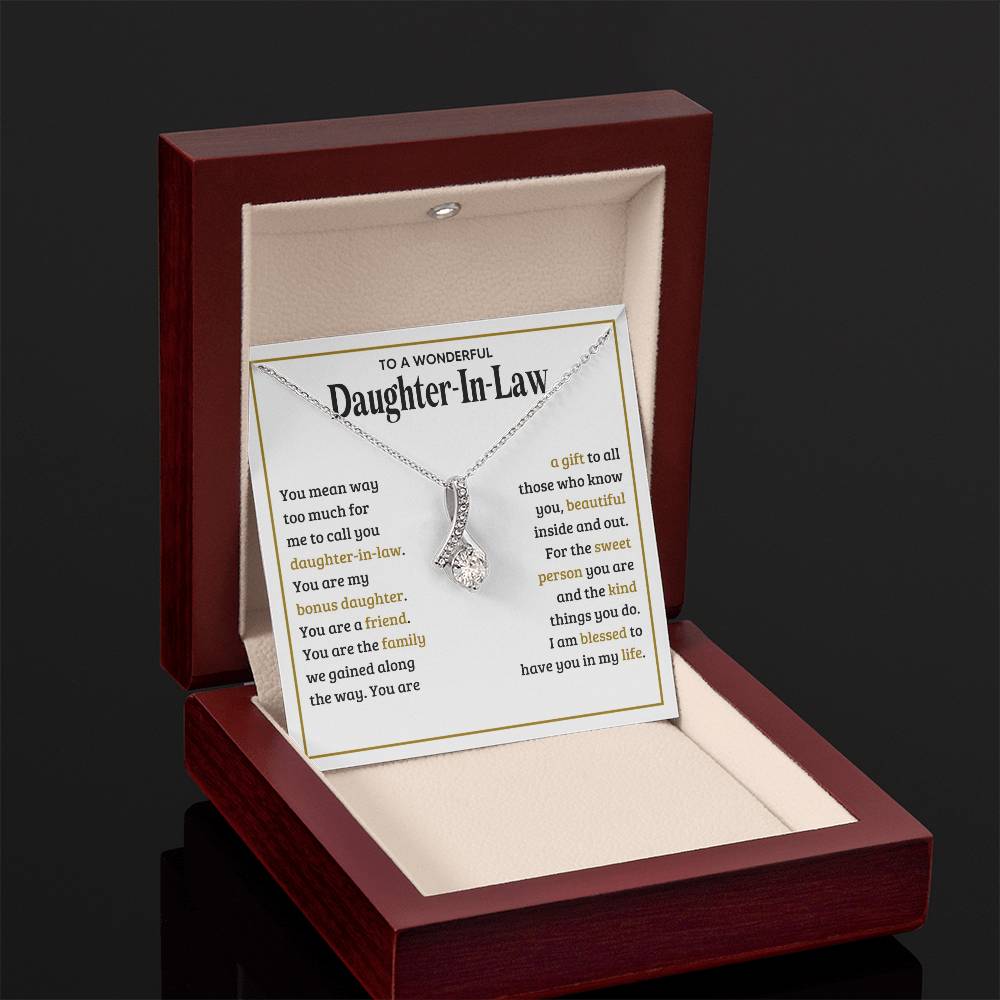 TO MY DAUGHTER IN LAW SWEET PERSON ALLURING BEAUTY NECKLACE GIFT SET