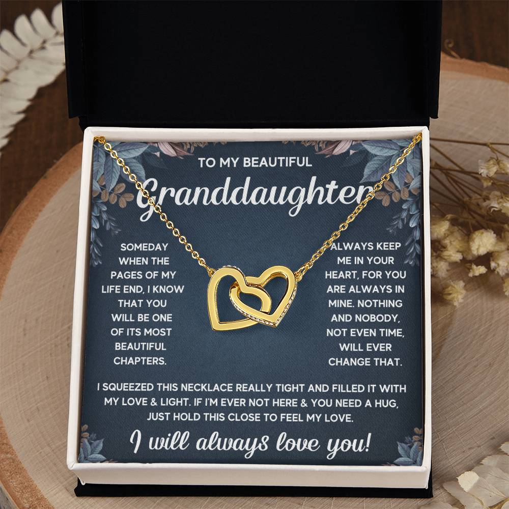 TO MY GRANDDAUGHTER SQUEEZED INTERLOCKING NECKLACE GIFT SET - WHITE & GOLD