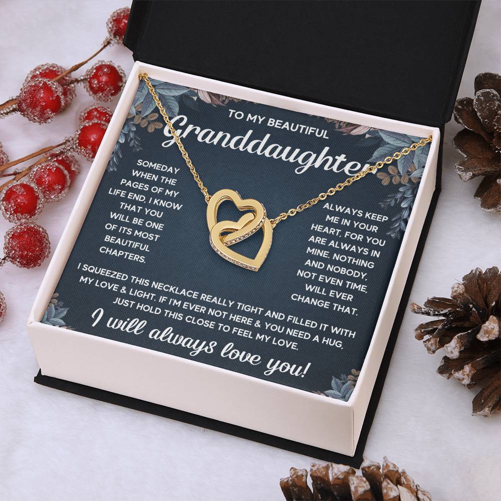 TO MY GRANDDAUGHTER SQUEEZED INTERLOCKING NECKLACE GIFT SET - WHITE & GOLD