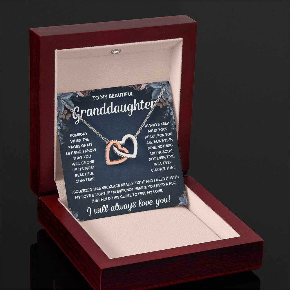 TO MY GRANDDAUGHTER SQUEEZED INTERLOCKING NECKLACE GIFT SET - WHITE & GOLD