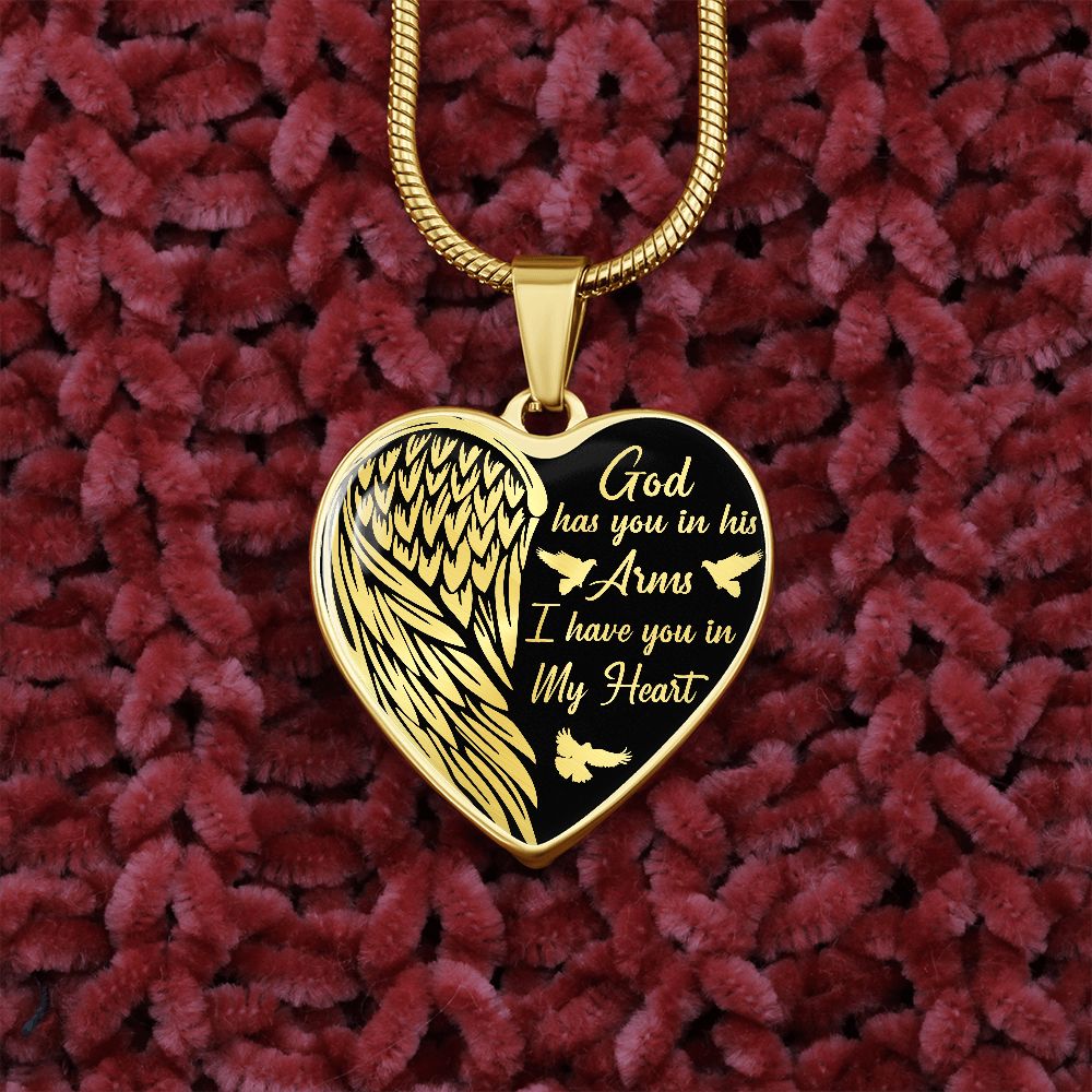 REMEMBRANCE ARMS HEART NECKLACE GIFT SET