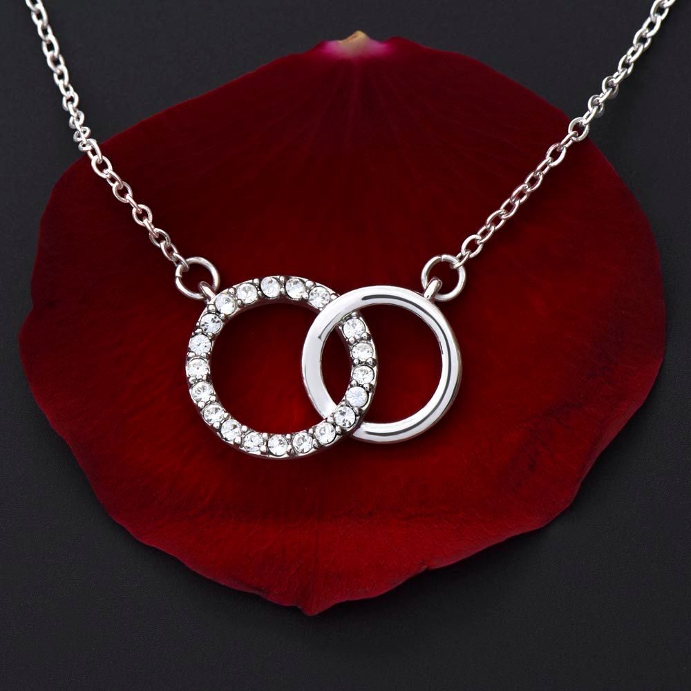 TO MY DAUGHTER "BOND" PERFECT PAIR NECKLACE GIFT SET