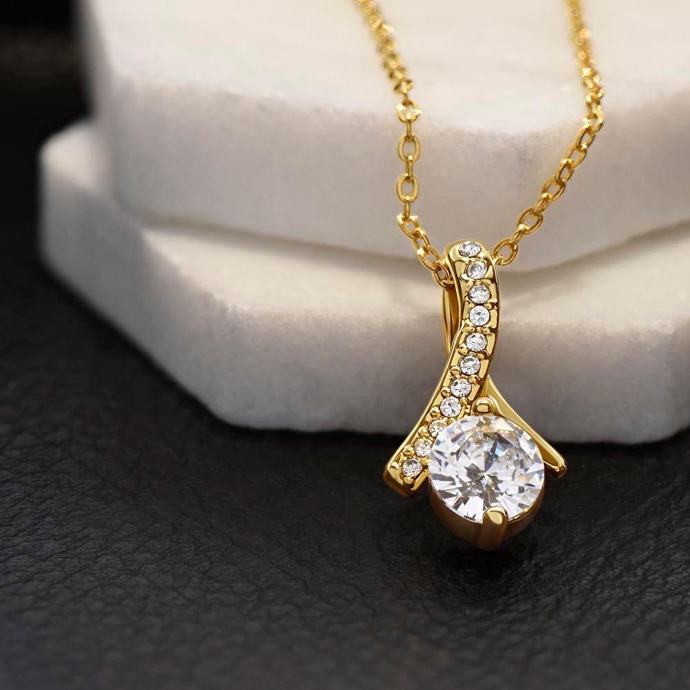 TO MY GRANDMA SQUEEZED ALLURING BEAUTY NECKLACE GIFT SET