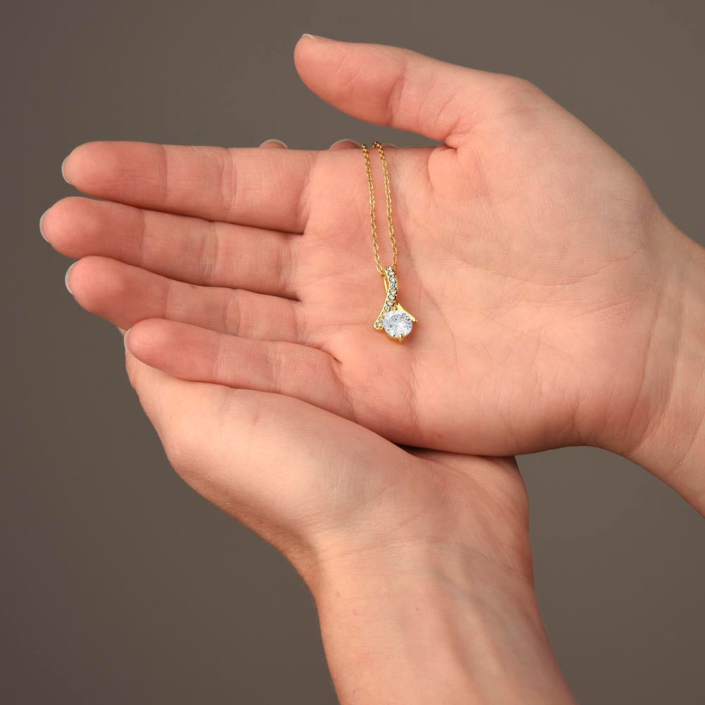 TO MY MOM LITTLE BOY ALLURING NECKLACE GIFT SET
