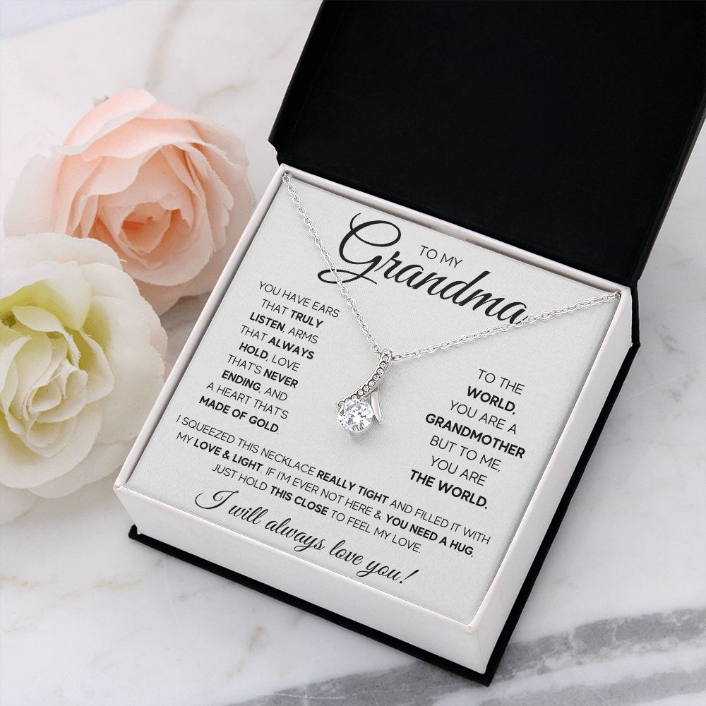 TO MY GRANDMA SQUEEZED ALLURING BEAUTY NECKLACE GIFT SET