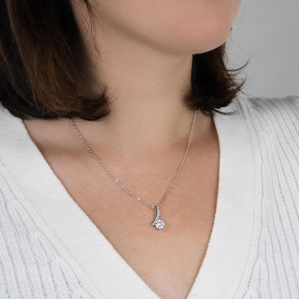 TO MY MOM LITTLE BOY ALLURING NECKLACE GIFT SET