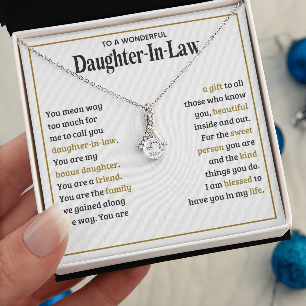 TO MY DAUGHTER IN LAW SWEET PERSON ALLURING BEAUTY NECKLACE GIFT SET