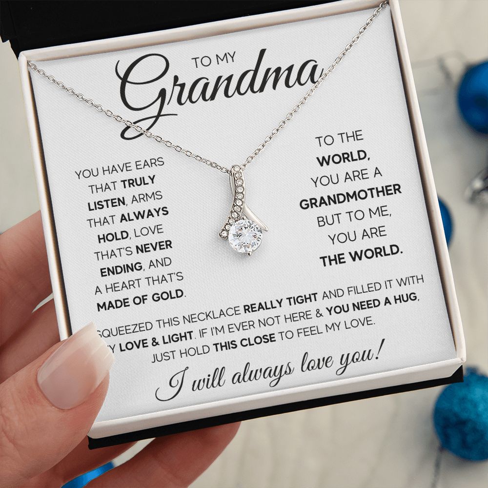 TO MY GRANDMA SQUEEZED ALLURING BEAUTY NECKLACE GIFT SET