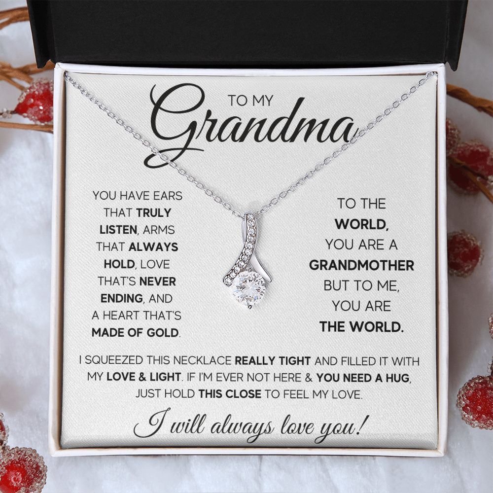 TO MY GRANDMA SQUEEZED ALLURING BEAUTY NECKLACE GIFT SET