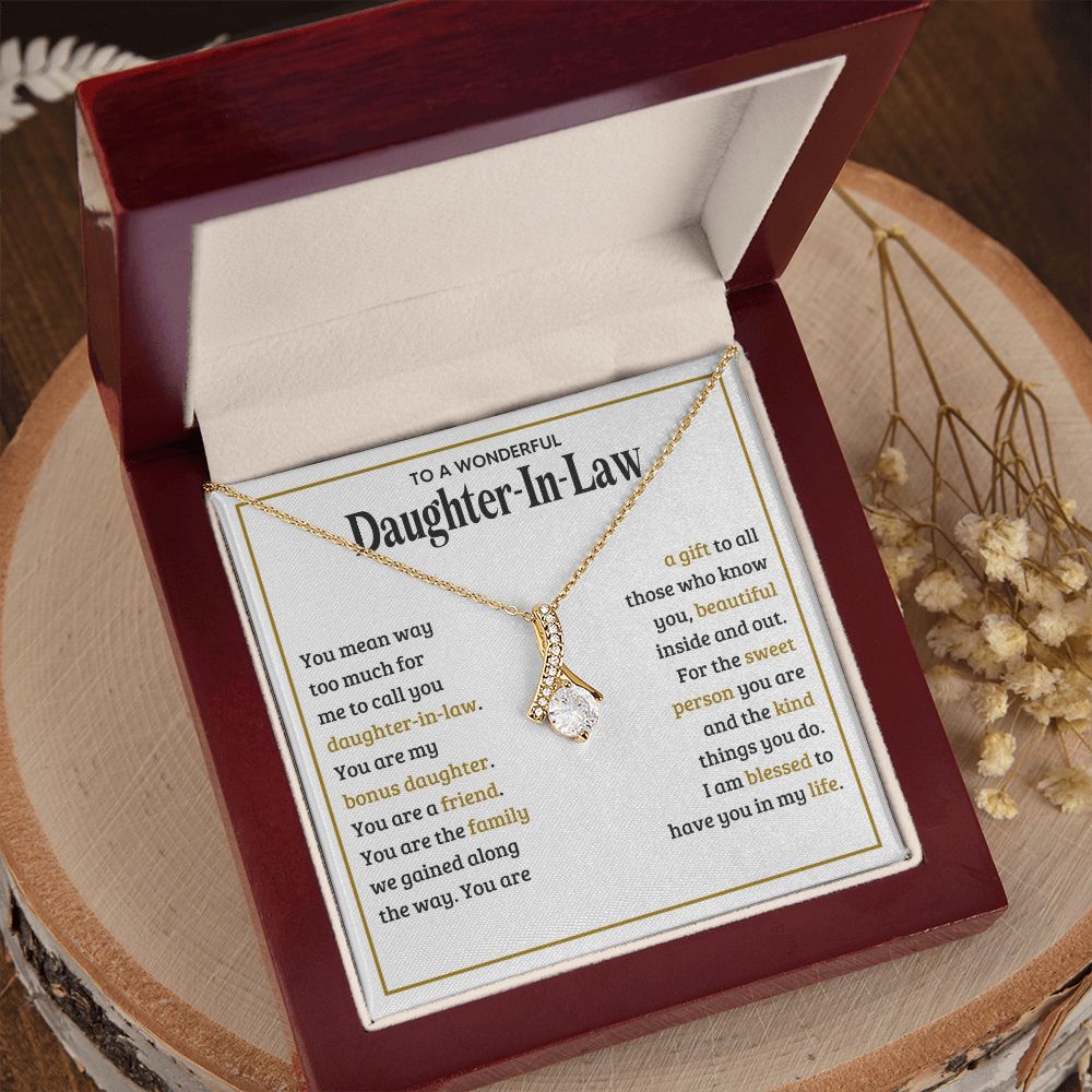 TO MY DAUGHTER IN LAW SWEET PERSON ALLURING BEAUTY NECKLACE GIFT SET