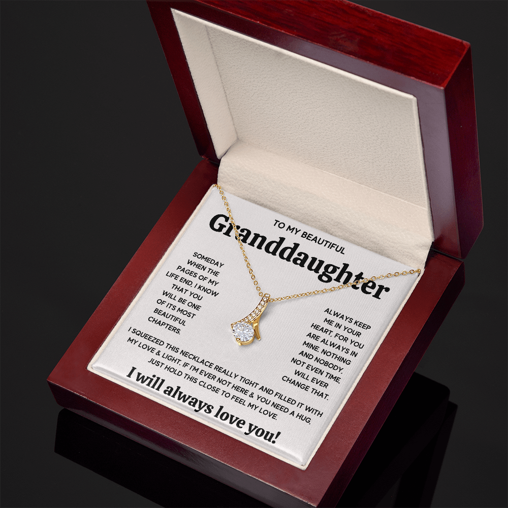 TO MY GRANDDAUGHTER SQUEEZED GOLD ALLURING NECKLACE GIFT SET