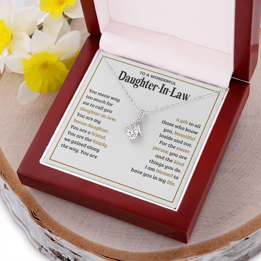 TO MY DAUGHTER IN LAW SWEET PERSON ALLURING BEAUTY NECKLACE GIFT SET