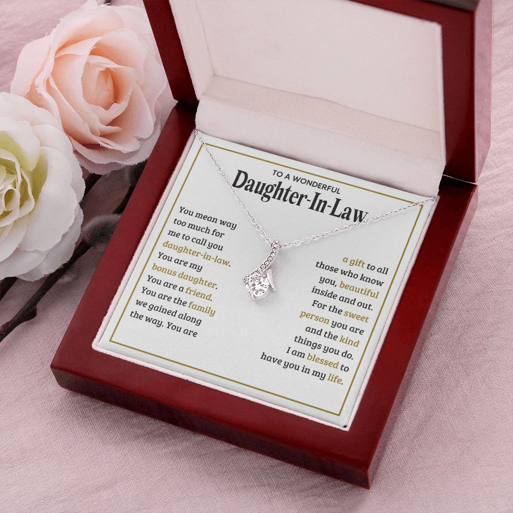 TO MY DAUGHTER IN LAW SWEET PERSON ALLURING BEAUTY NECKLACE GIFT SET