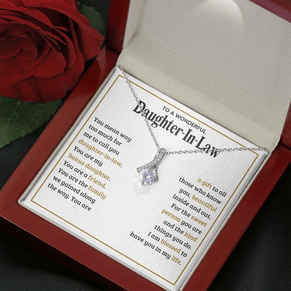 TO MY DAUGHTER IN LAW SWEET PERSON ALLURING BEAUTY NECKLACE GIFT SET