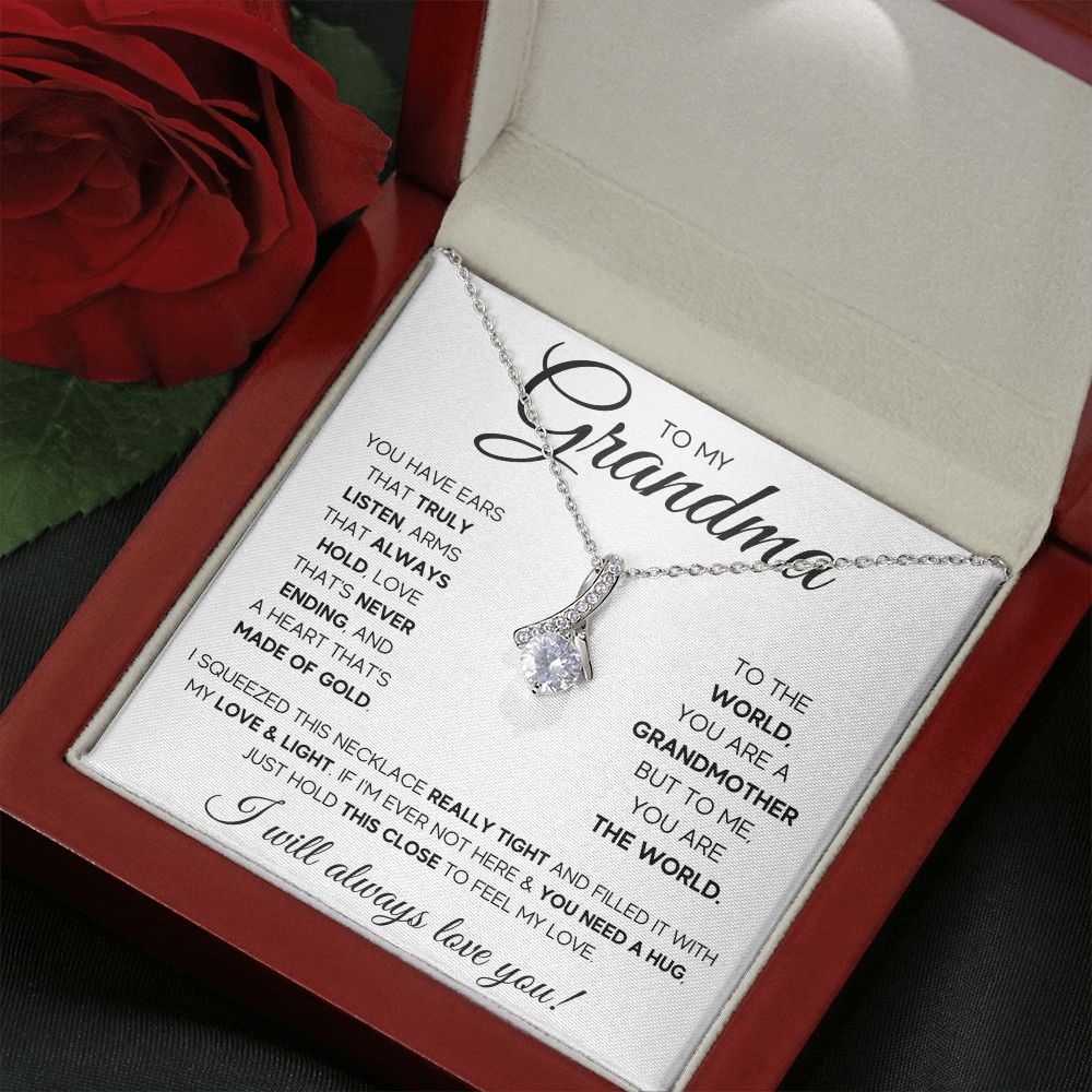 TO MY GRANDMA SQUEEZED ALLURING BEAUTY NECKLACE GIFT SET