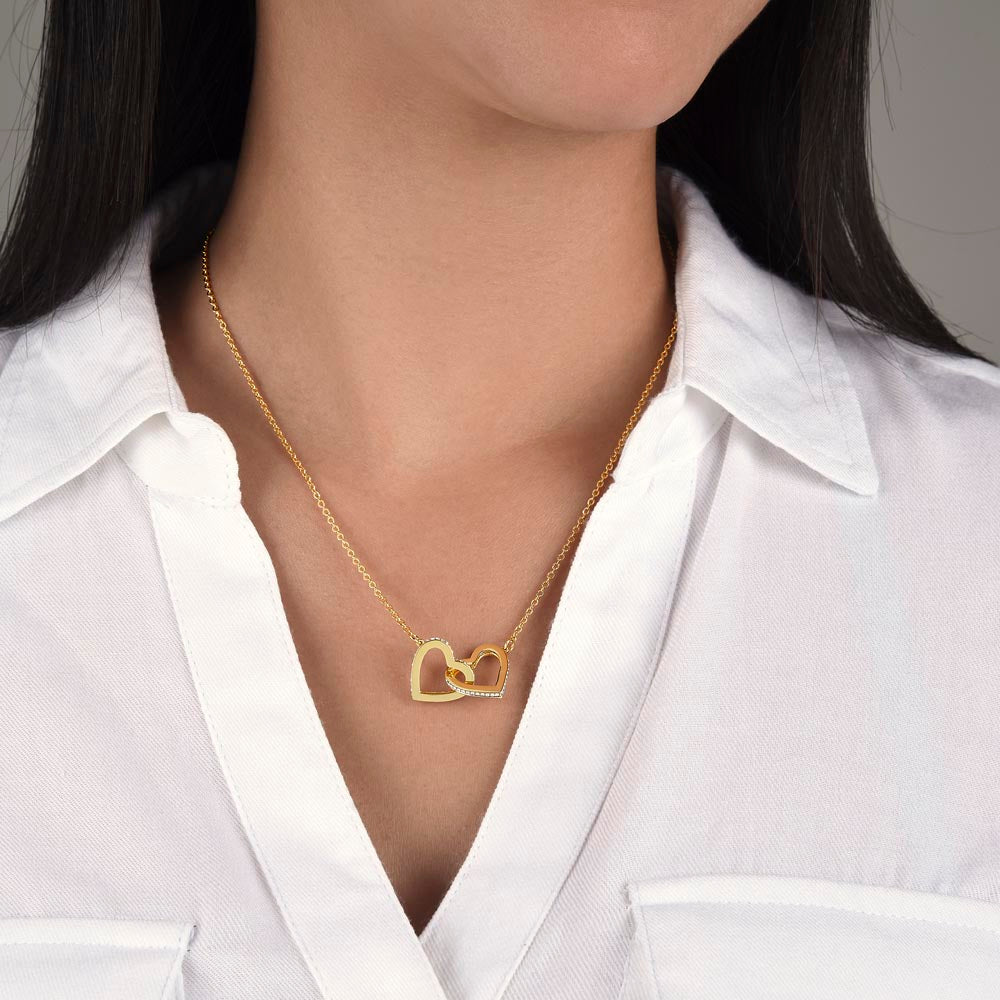 INTERLOCKING HEARTS NECKLACE GIFT SET