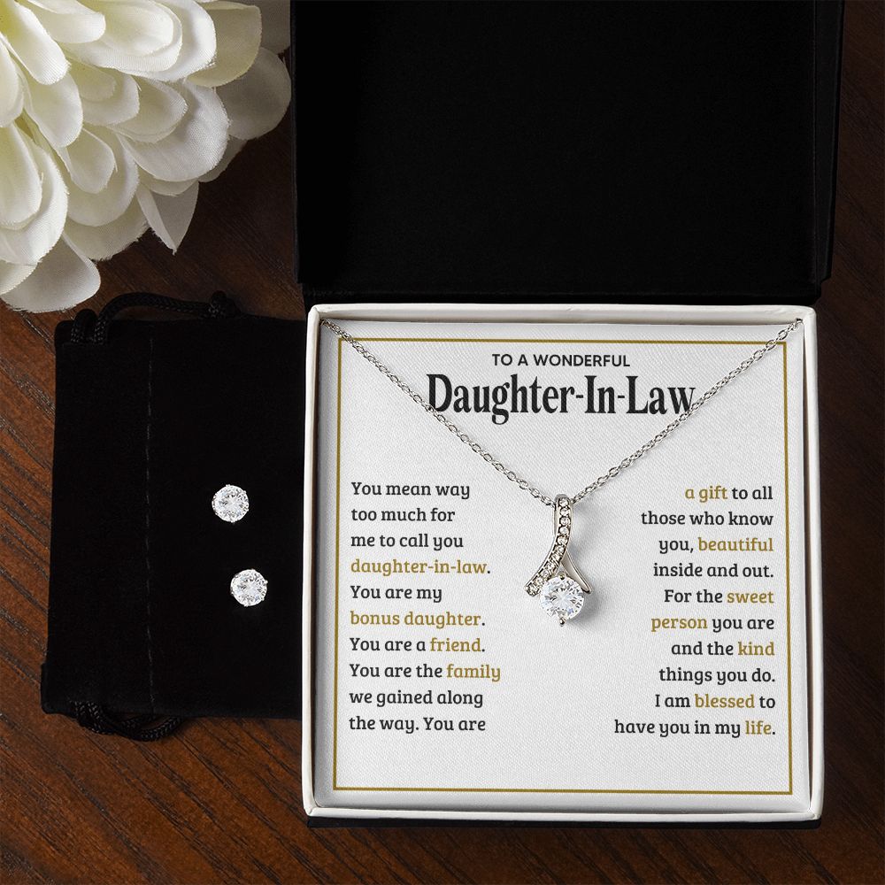 TO MY DAUGHTER IN LAW SWEET PERSON ALLURING BEAUTY NECKLACE AND EARRINGS GIFT SET