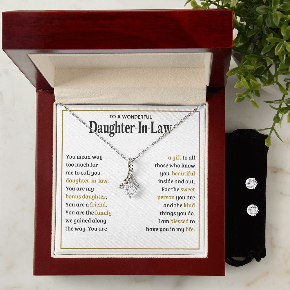 TO MY DAUGHTER IN LAW SWEET PERSON ALLURING BEAUTY NECKLACE AND EARRINGS GIFT SET