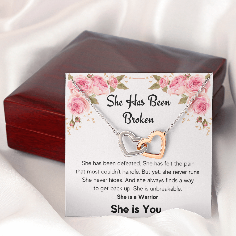 ENCOURAGEMENT SHE IS YOU INTERLOCKING NECKLACE GIFT SET