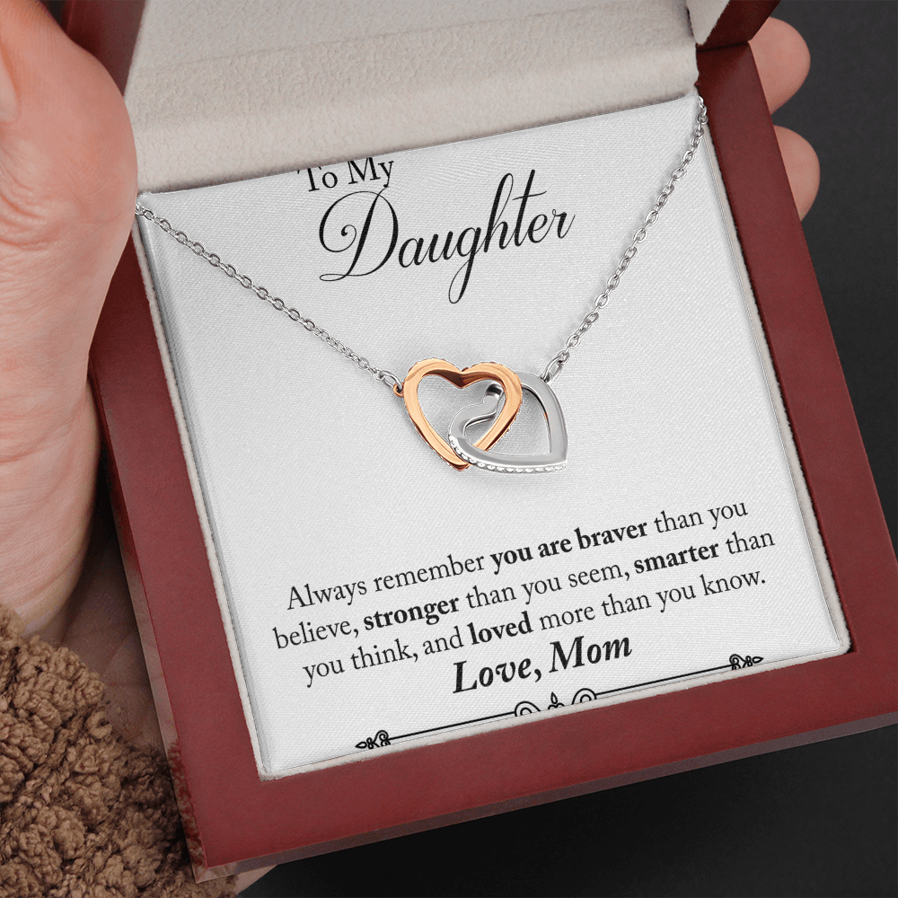TO MY DAUGHTER BRAVER INTERLOCKING NECKLACE GIFT SET