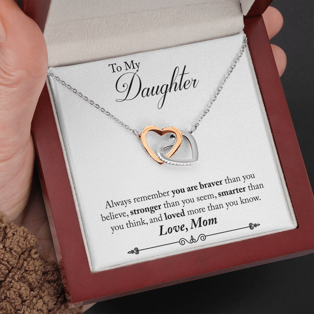 TO MY DAUGHTER BRAVER INTERLOCKING NECKLACE GIFT SET