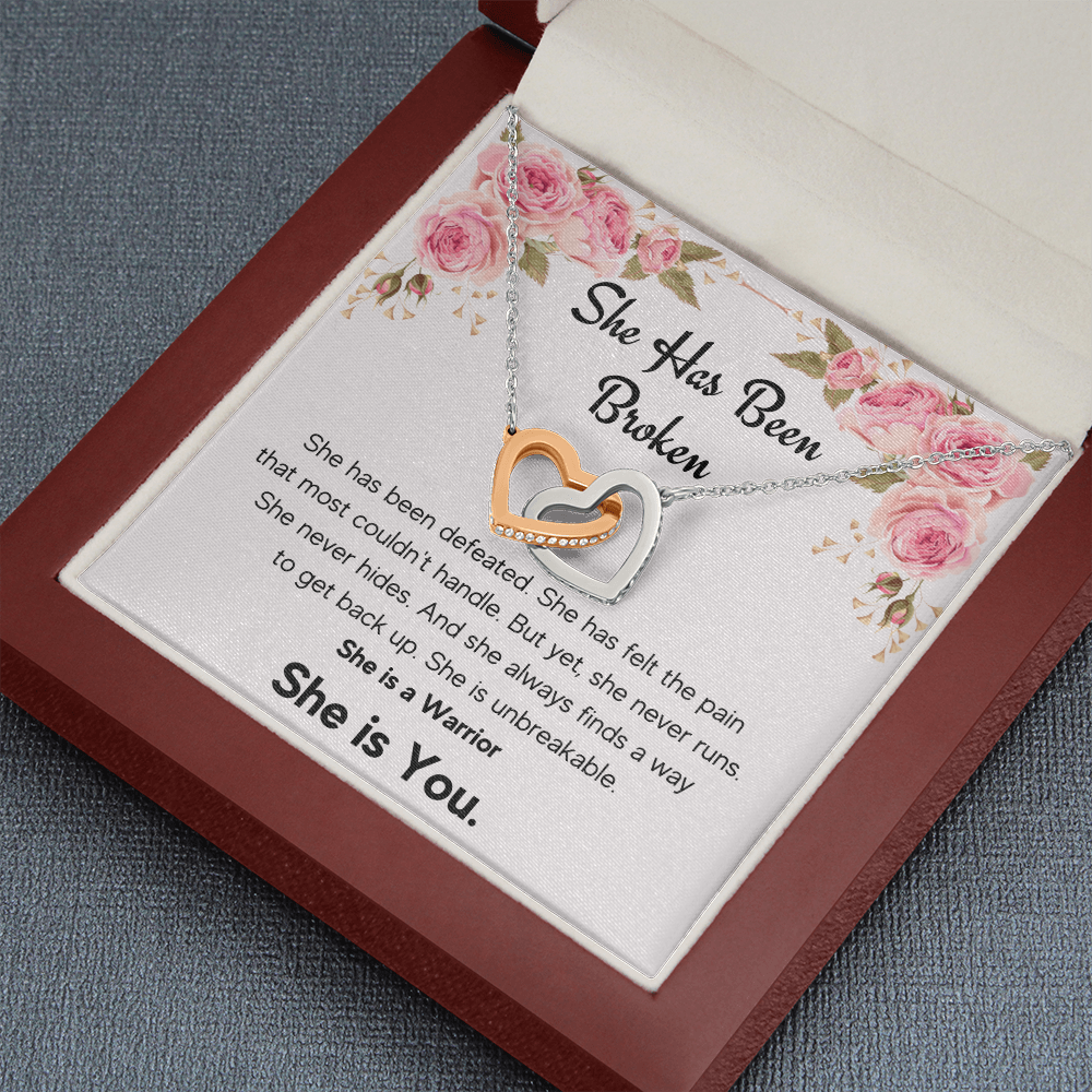 ENCOURAGEMENT SHE IS YOU INTERLOCKING NECKLACE GIFT SET