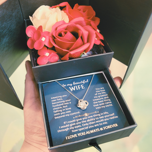 [To my wife] - Romantic Multi Rose box with Message card