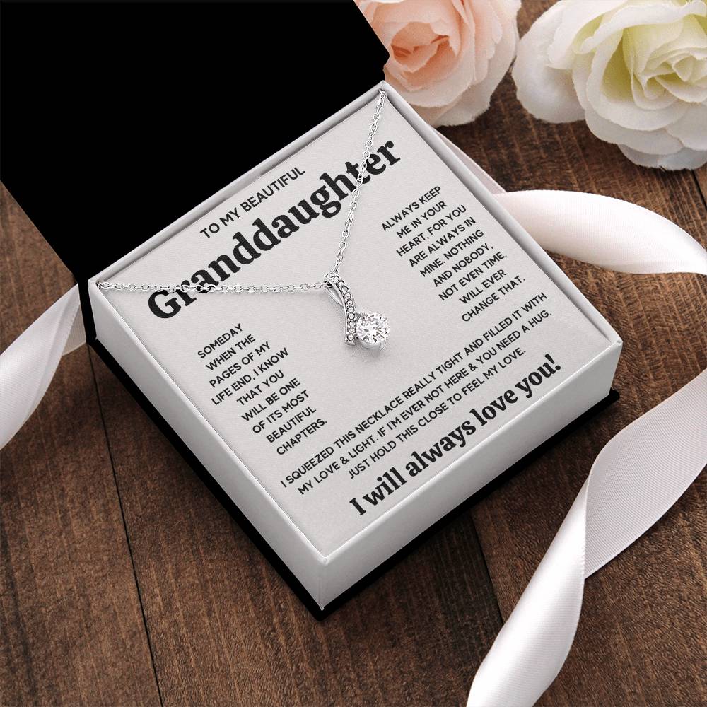 TO MY GRANDDAUGHTER SQUEEZED GOLD ALLURING NECKLACE GIFT SET