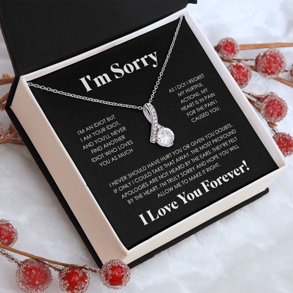 APOLOGIES ALLURING NECKLACE