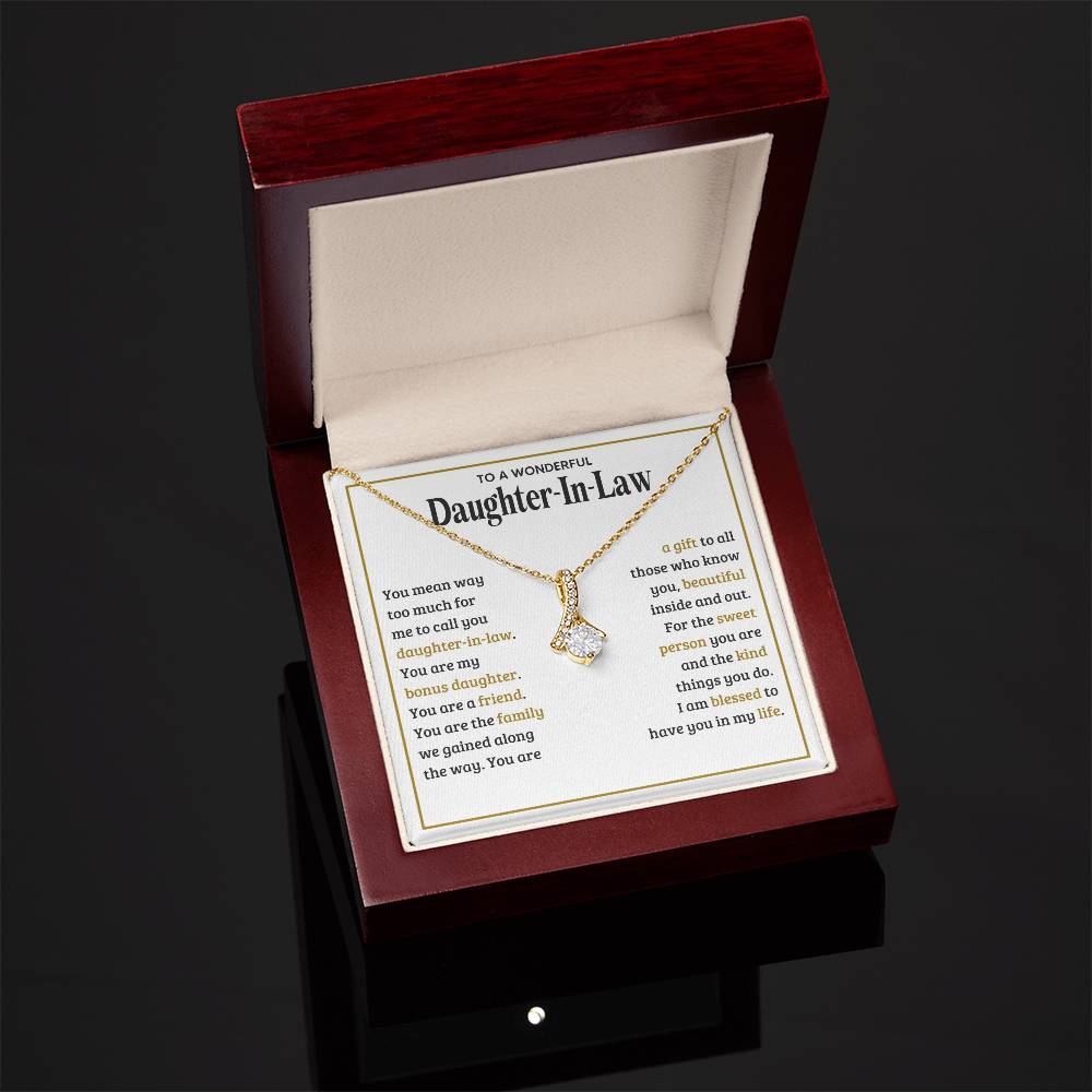 TO MY DAUGHTER IN LAW SWEET PERSON ALLURING BEAUTY NECKLACE GIFT SET