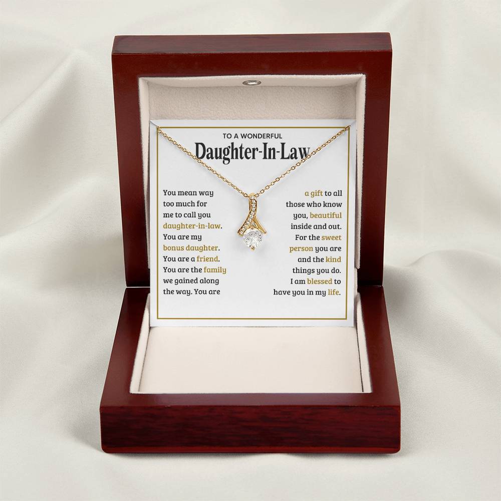 TO MY DAUGHTER IN LAW SWEET PERSON ALLURING BEAUTY NECKLACE GIFT SET