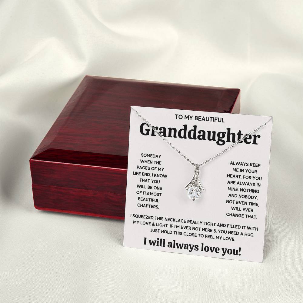 TO MY GRANDDAUGHTER SQUEEZED GOLD ALLURING NECKLACE GIFT SET