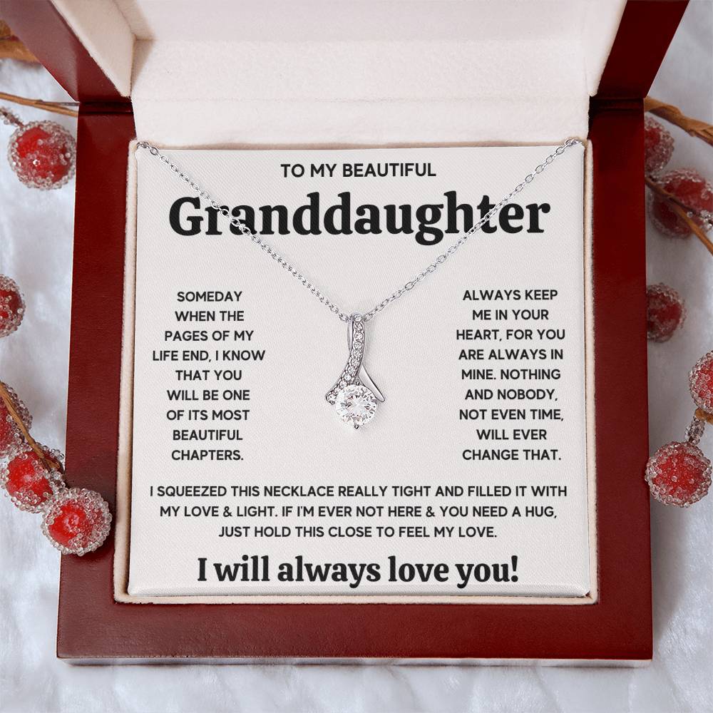 TO MY GRANDDAUGHTER SQUEEZED GOLD ALLURING NECKLACE GIFT SET