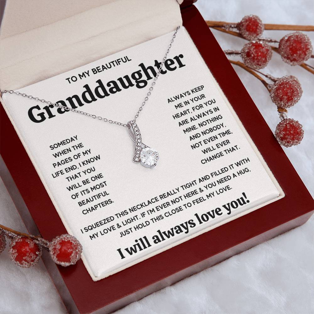 TO MY GRANDDAUGHTER SQUEEZED GOLD ALLURING NECKLACE GIFT SET
