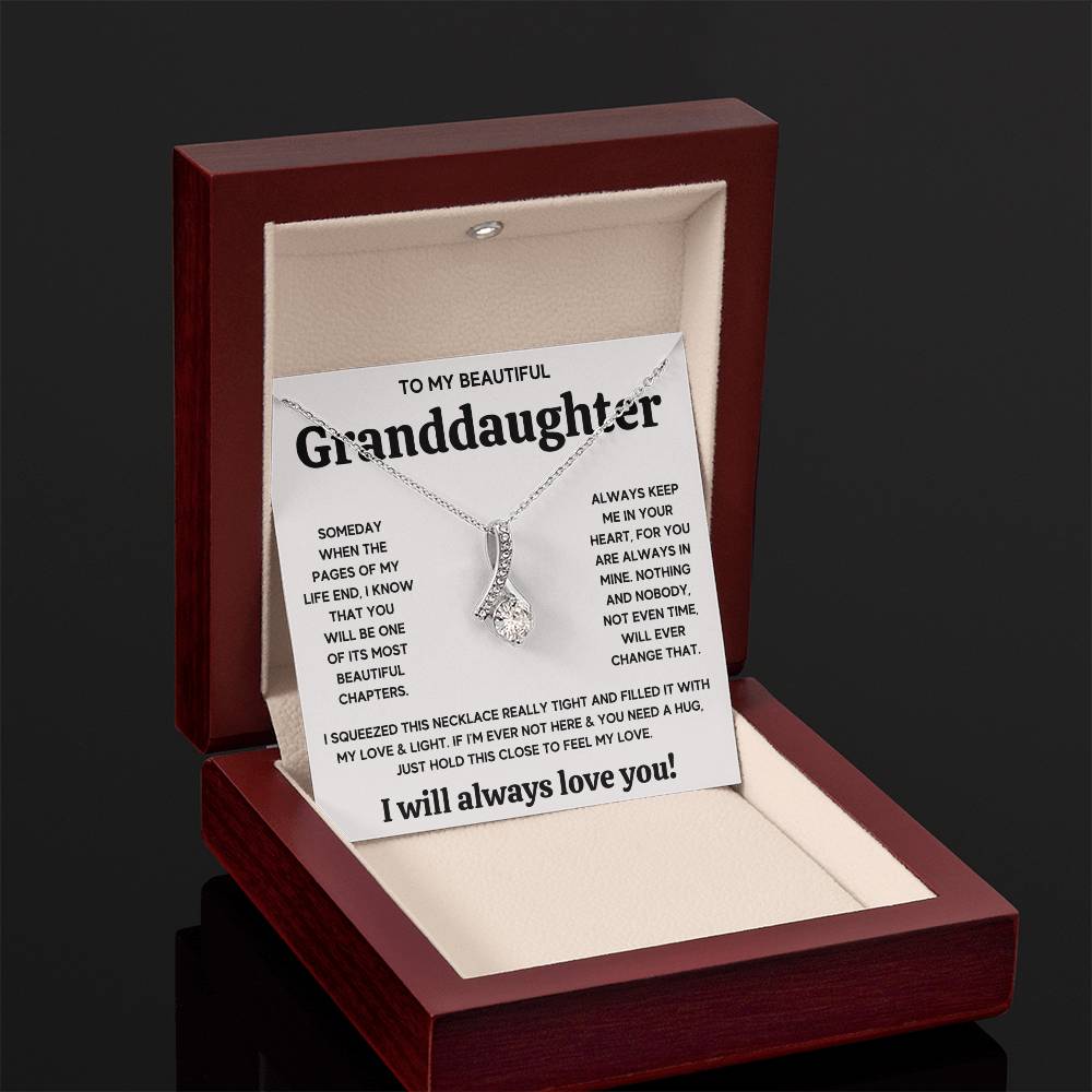TO MY GRANDDAUGHTER SQUEEZED GOLD ALLURING NECKLACE GIFT SET