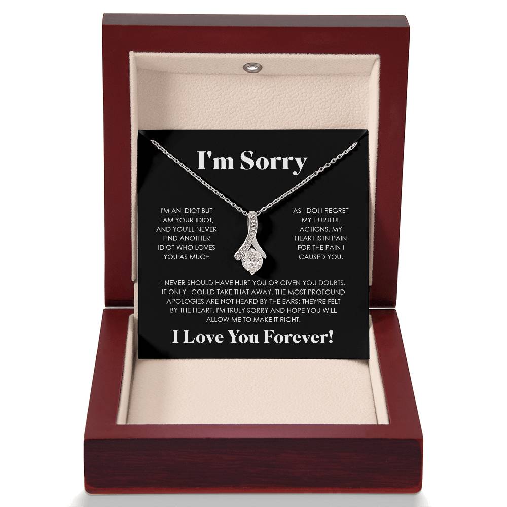 APOLOGIES ALLURING NECKLACE