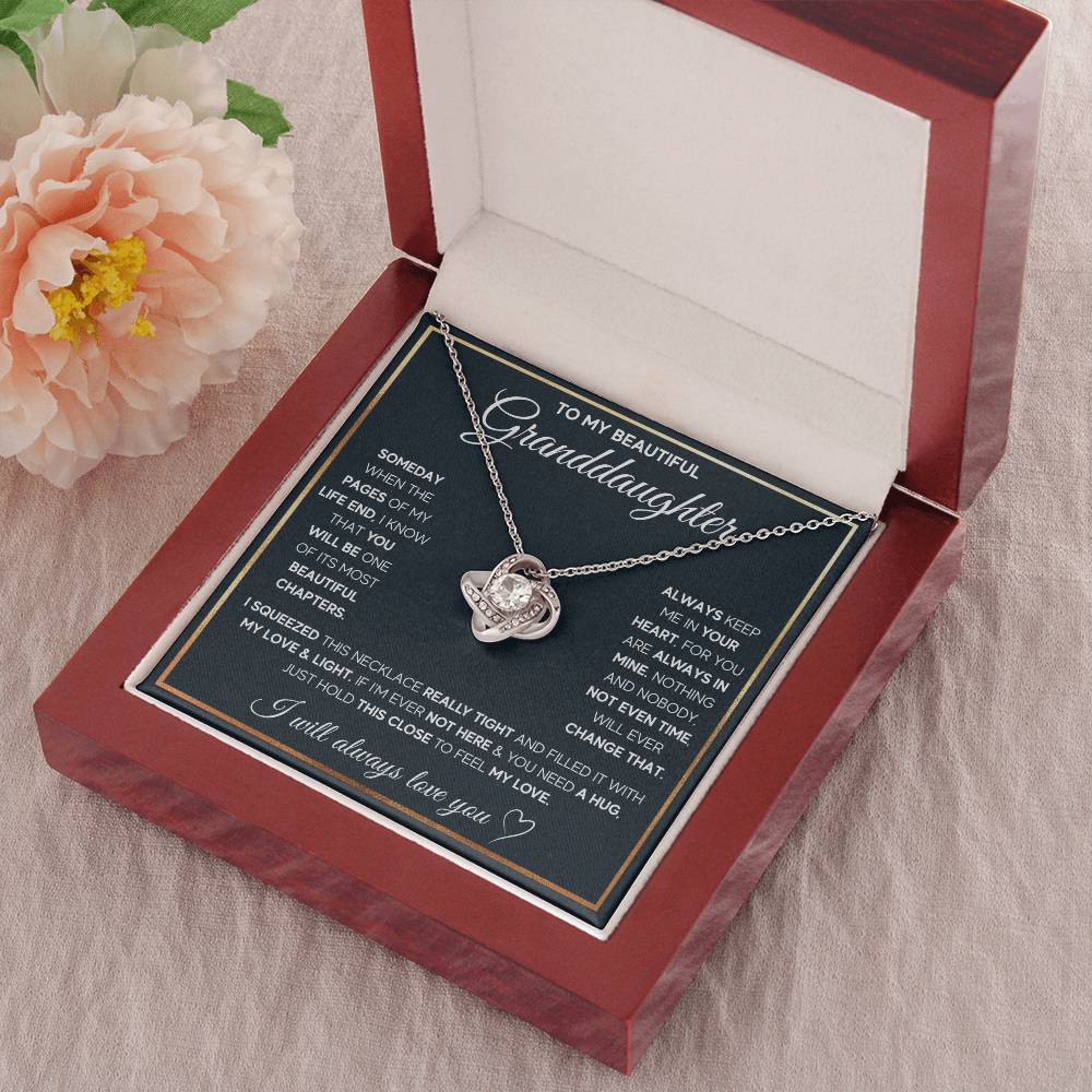 TO MY GRANDDAUGHTER SQUEEZED LOVE KNOT NECKLACE GIFT SET
