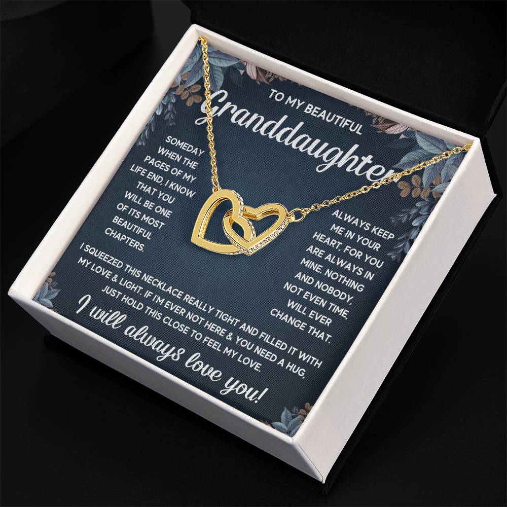TO MY GRANDDAUGHTER SQUEEZED INTERLOCKING NECKLACE GIFT SET - WHITE & GOLD