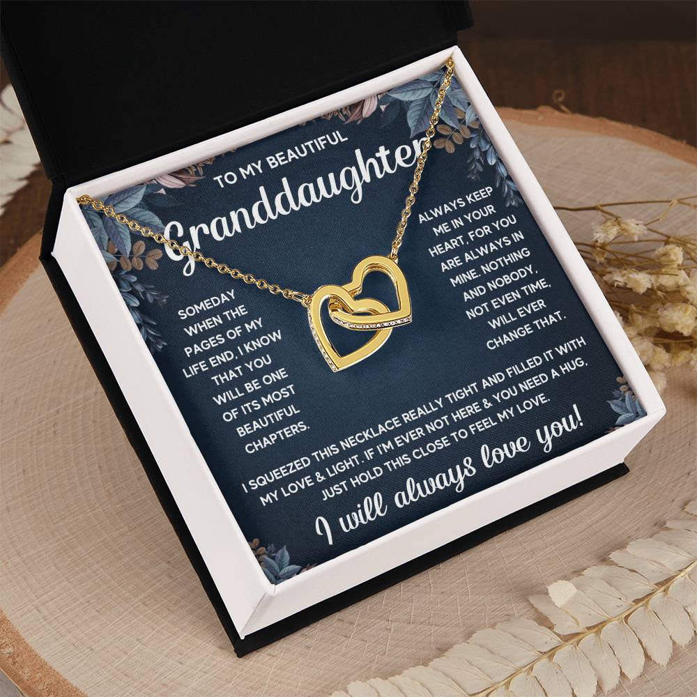 TO MY GRANDDAUGHTER SQUEEZED INTERLOCKING NECKLACE GIFT SET - WHITE & GOLD