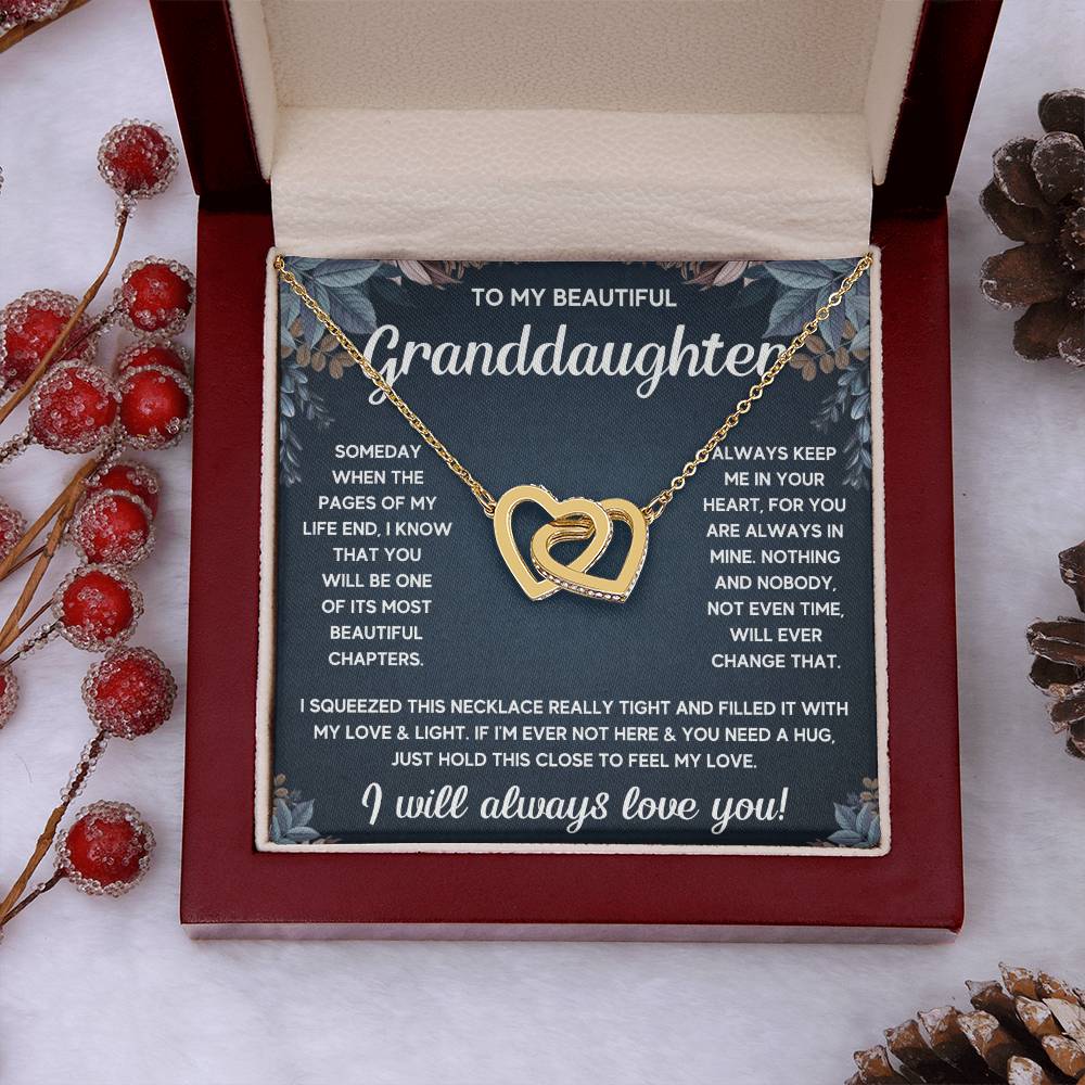 TO MY GRANDDAUGHTER SQUEEZED INTERLOCKING NECKLACE GIFT SET - WHITE & GOLD