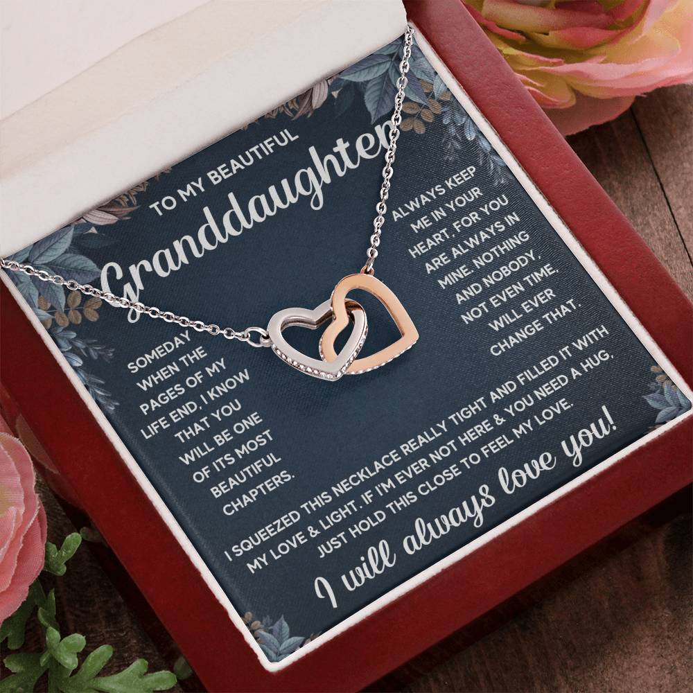 TO MY GRANDDAUGHTER SQUEEZED INTERLOCKING NECKLACE GIFT SET - WHITE & GOLD