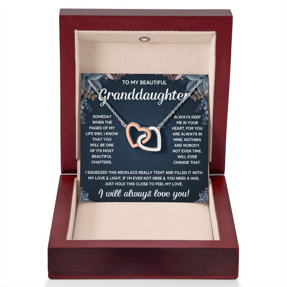 TO MY GRANDDAUGHTER SQUEEZED INTERLOCKING NECKLACE GIFT SET