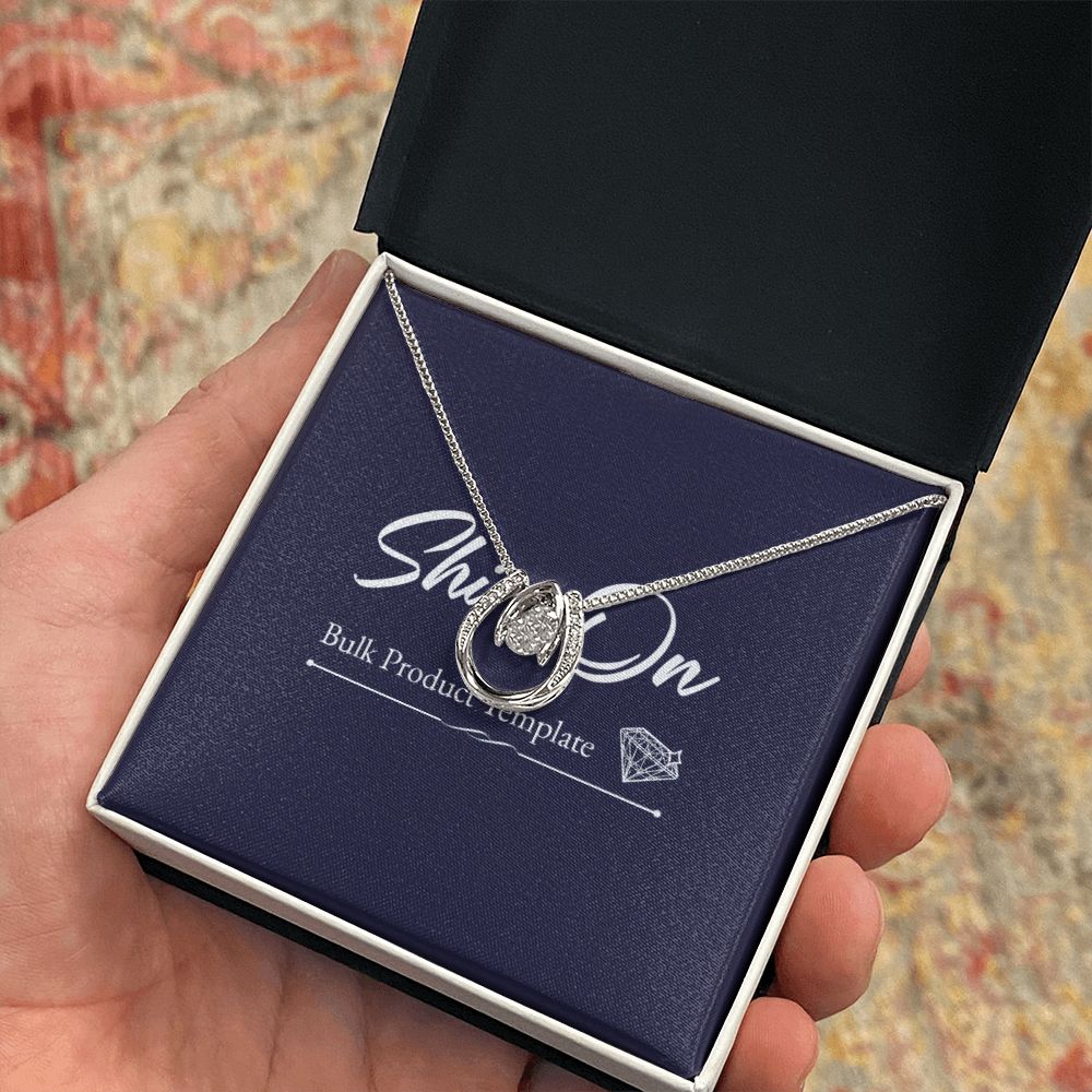 LUCKY IN LOVE NECKLACE GIFT SET