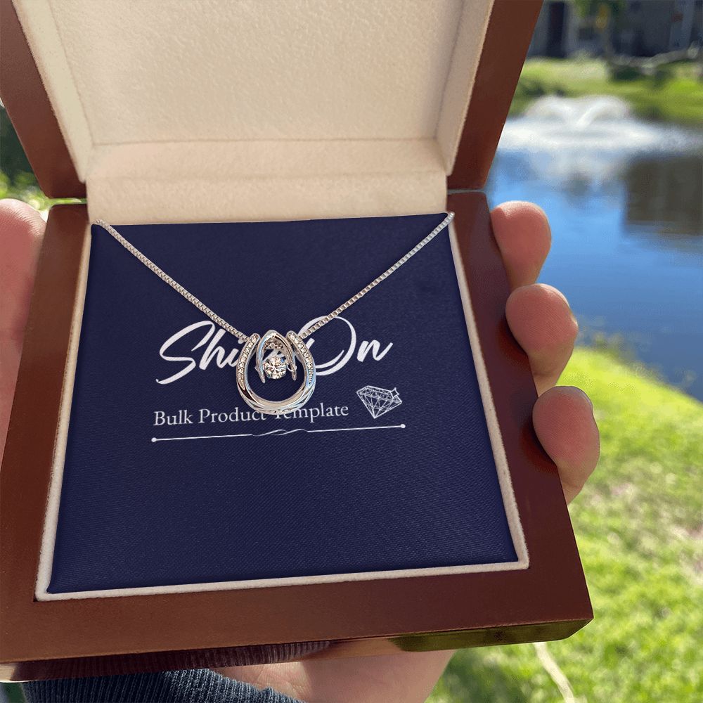 LUCKY IN LOVE NECKLACE GIFT SET