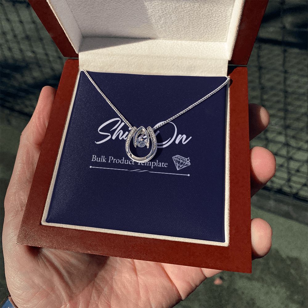 LUCKY IN LOVE NECKLACE GIFT SET