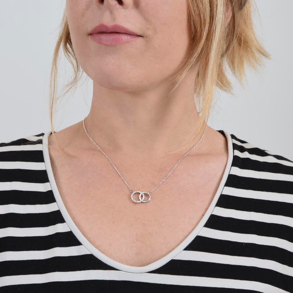 TO MY DAUGHTER "BOND" PERFECT PAIR NECKLACE GIFT SET